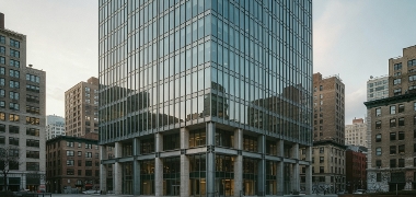 JP Morgan vê IA impulsionando fusões e aquisições globais a recordes e eleva meta do S&P 500