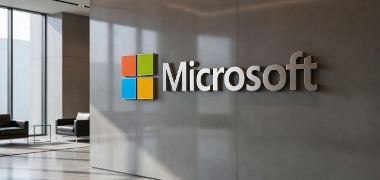 Microsoft já colhe frutos da IA com ganhos de eficiência de até 40% com modelos e chips próprios